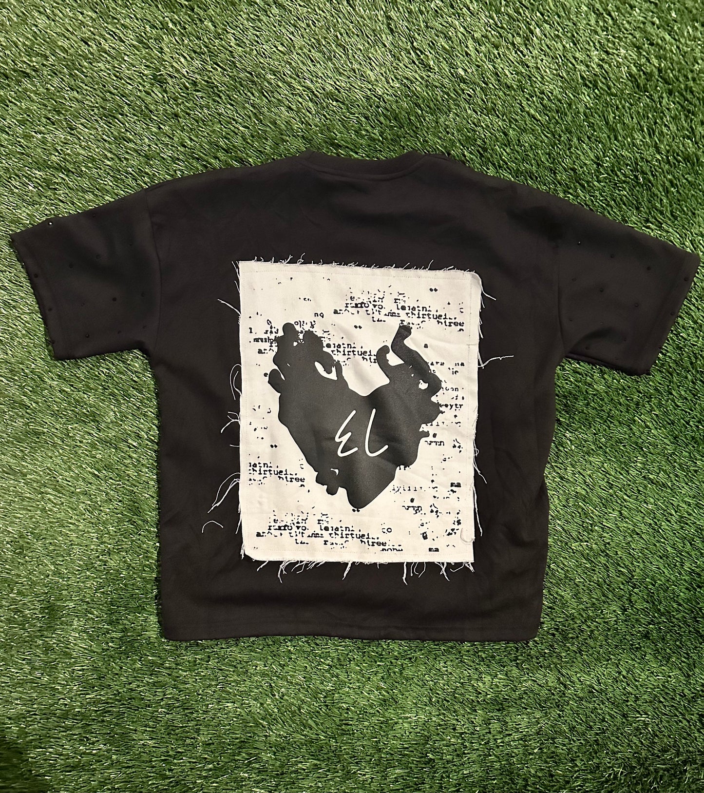 (BLACK EL BOXY TEE)