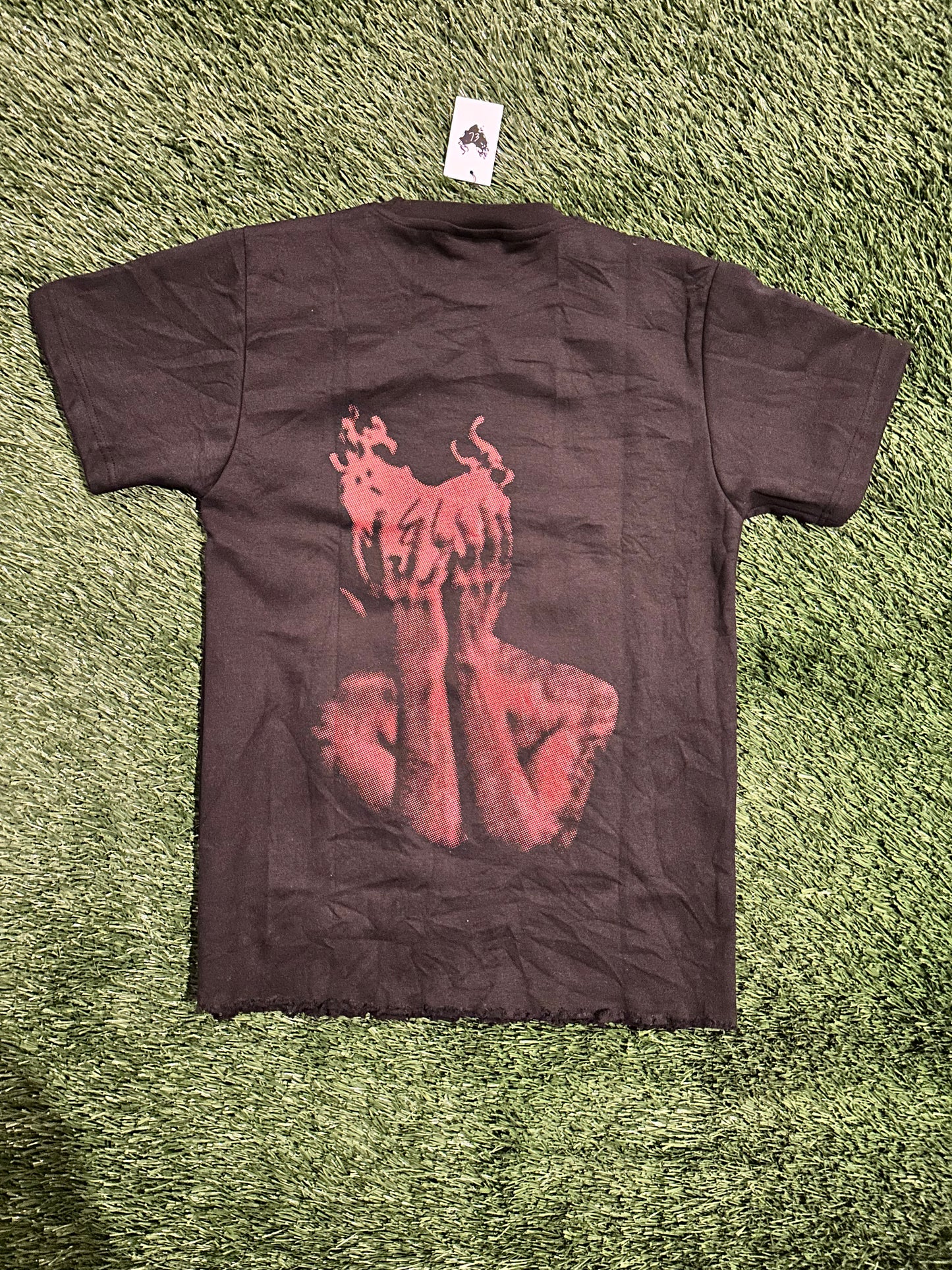 (BLACK & RED)EXOTIC LOVE T-SHIRT